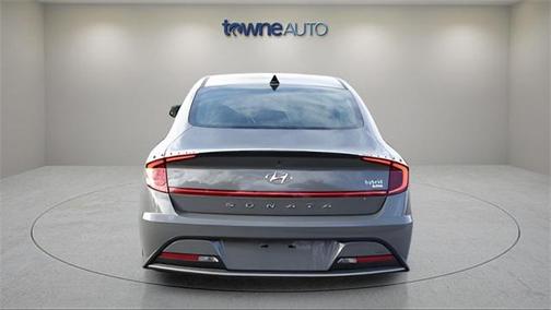 2023 Hyundai SONATA Hybrid Base