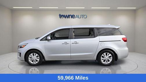 Bright Silver Metallic 2016 Kia Sedona LX