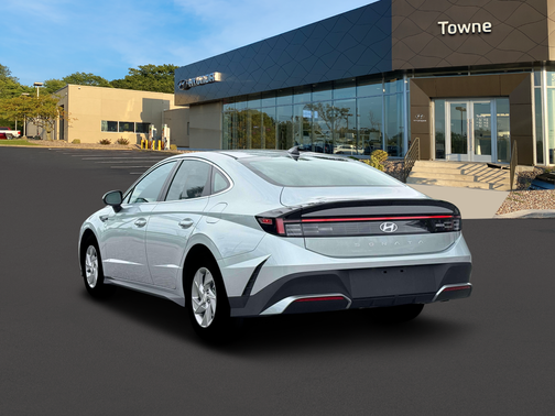 2026 Hyundai SONATA SE