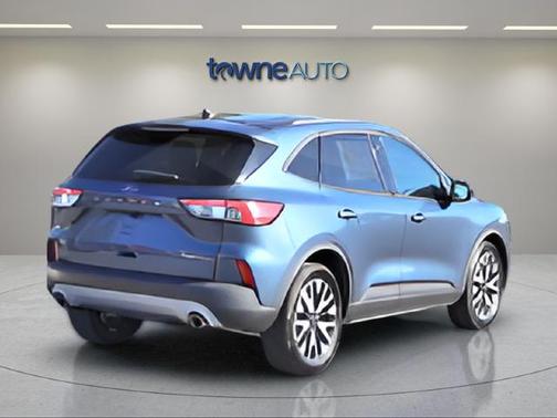 Blue Metallic 2020 Ford Escape SE