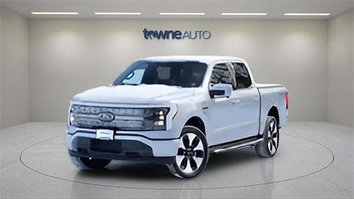 2022 Ford F-150 Lightning Platinum