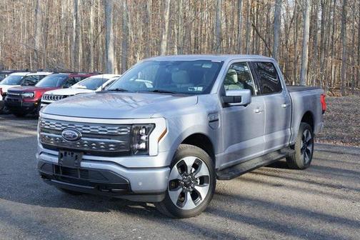 2022 Ford F-150 Lightning Platinum