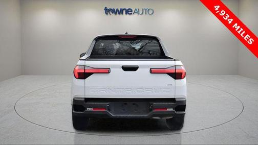 2025 Hyundai SANTA CRUZ SE