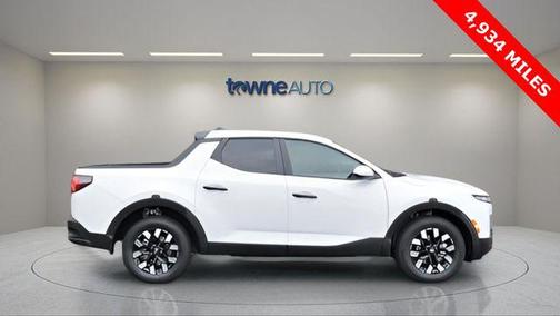 2025 Hyundai SANTA CRUZ SE