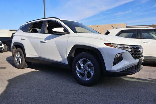 White Pearl 2024 Hyundai TUCSON SEL