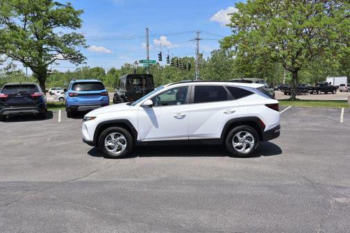 White Pearl 2024 Hyundai TUCSON SEL