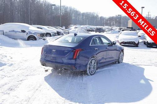 2023 Cadillac CT4 Premium Luxury