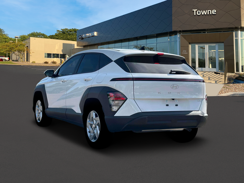 2026 Hyundai KONA SE