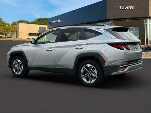 Shimmering Silver 2026 Hyundai TUCSON SEL