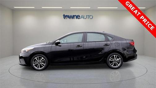 2022 Kia Forte LXS