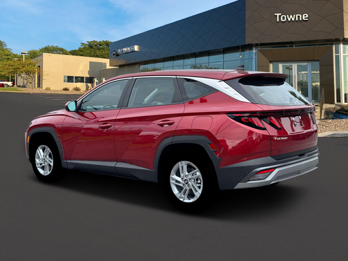 2026 Hyundai TUCSON SE