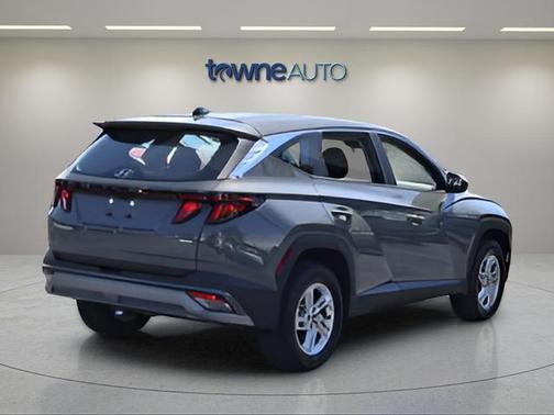 Hampton Gray 2026 Hyundai TUCSON SE