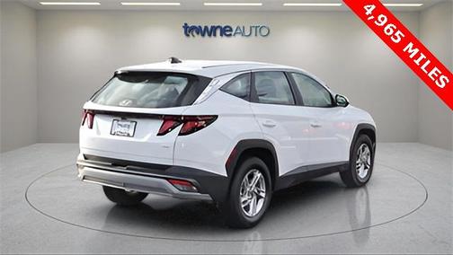 2025 Hyundai TUCSON SE