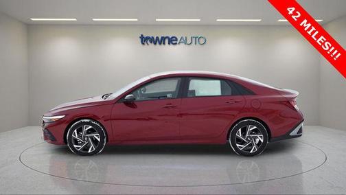 2025 Hyundai ELANTRA Sport