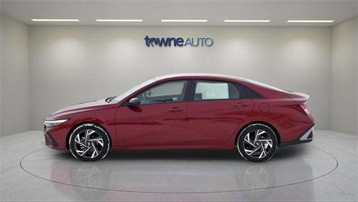 2025 Hyundai ELANTRA Sport