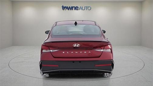 2025 Hyundai ELANTRA Sport