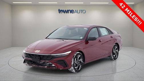 2025 Hyundai ELANTRA Sport