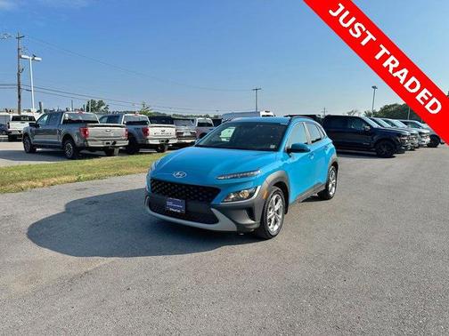 2023 Hyundai KONA SEL