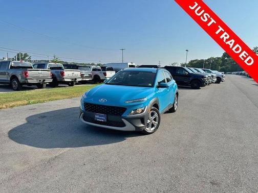 2023 Hyundai KONA SEL