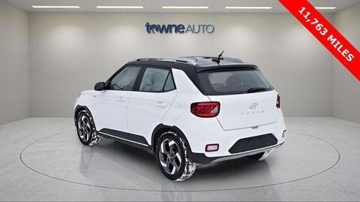 2023 Hyundai VENUE Limited