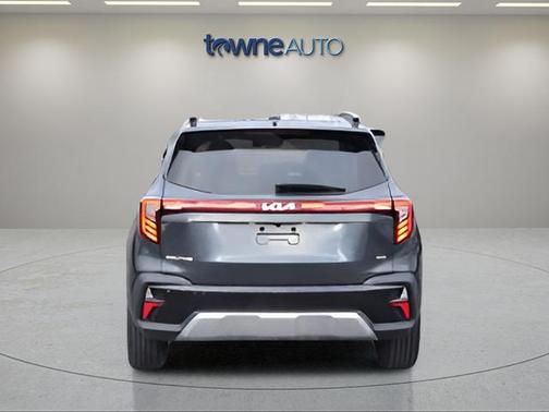 Gravity Gray 2024 Kia Seltos EX
