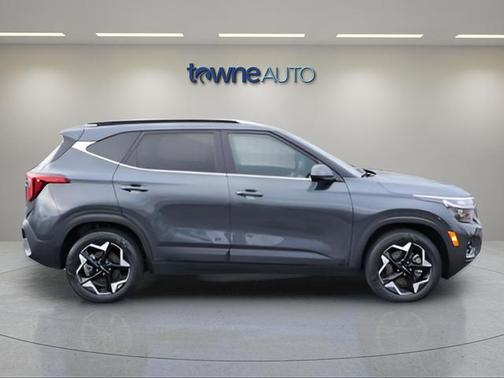 Gravity Gray 2024 Kia Seltos EX