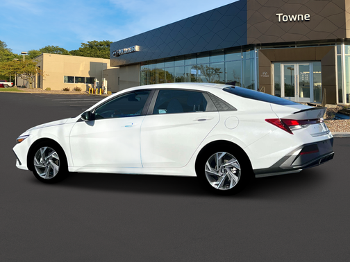 2025 Hyundai ELANTRA Sport