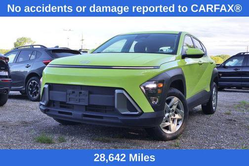 Neoteric Yellow 2024 Hyundai KONA SE