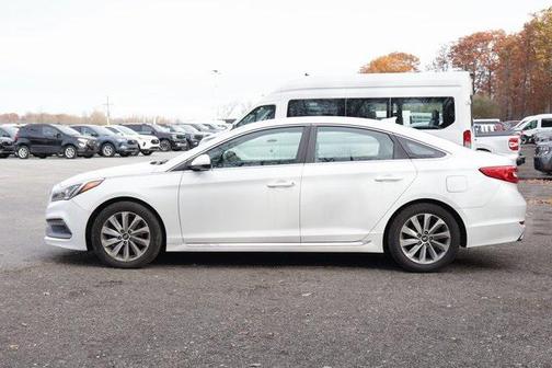 2016 Hyundai SONATA Sport