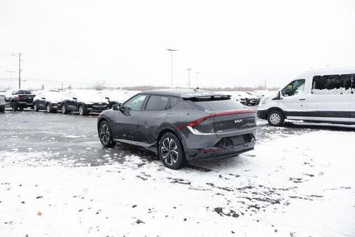 2022 Kia EV6 Wind