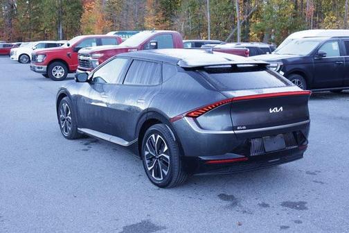 2022 Kia EV6 Wind