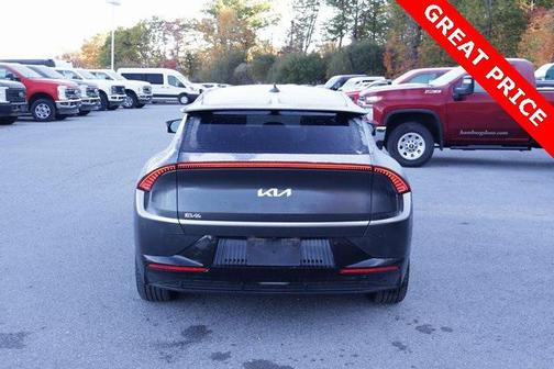 2022 Kia EV6 Wind