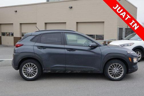 2021 Hyundai KONA SEL