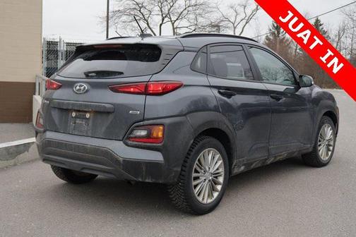 2021 Hyundai KONA SEL