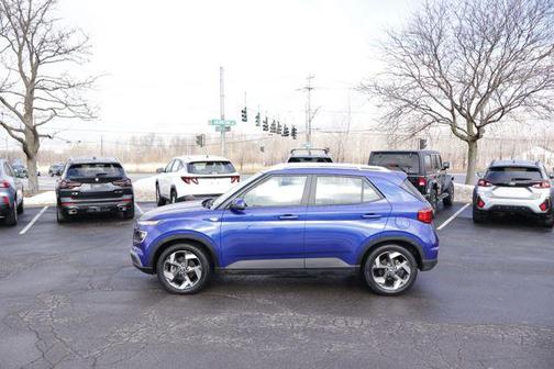 2023 Hyundai VENUE Limited