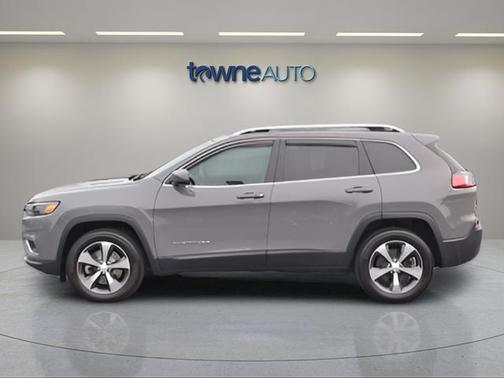 Sting-Gray Clearcoat 2019 Jeep Cherokee Limited