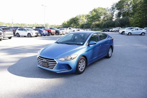 2018 Hyundai ELANTRA SE