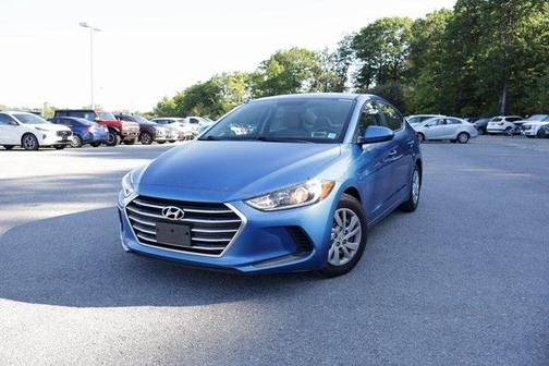 2018 Hyundai ELANTRA SE