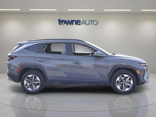 Hampton Gray 2025 Hyundai TUCSON SEL Convenience