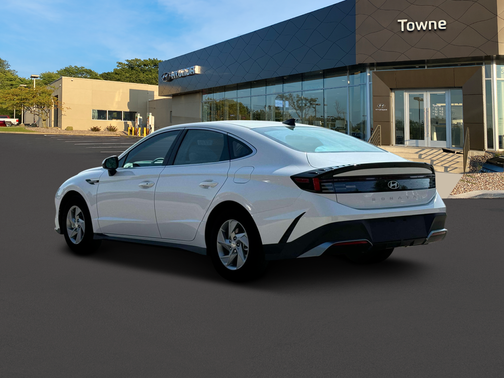 2025 Hyundai SONATA SE