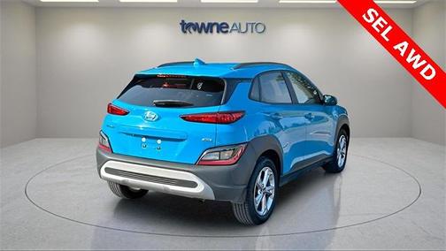 2022 Hyundai KONA SEL