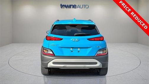 2022 Hyundai KONA SEL