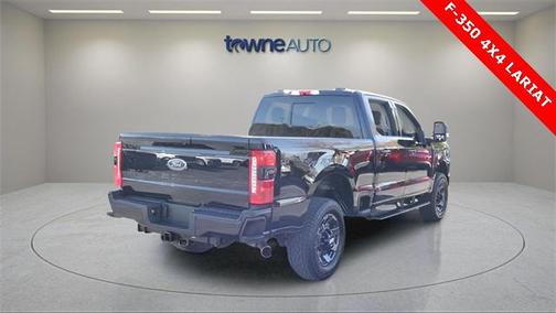 2023 Ford F-350 Lariat