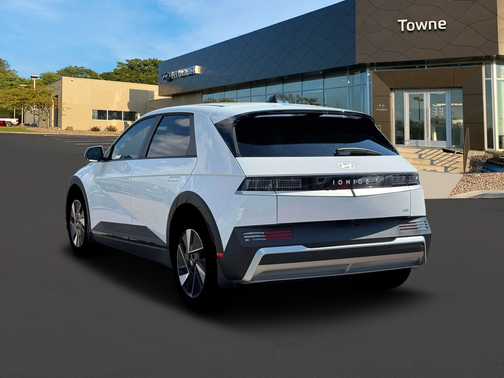 2026 Hyundai IONIQ 5 SEL