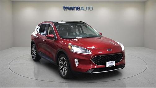 2020 Ford Escape Titanium