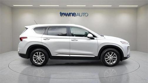 2020 Hyundai SANTA FE SE 2.4