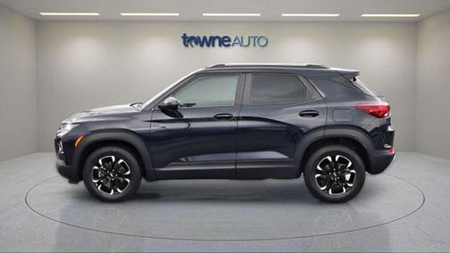 Midnight Blue Metallic 2021 Chevrolet Trailblazer LT