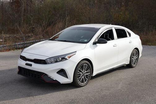 2022 Kia Forte GT-Line