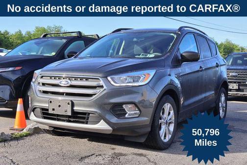MAGNETIC METALLIC 2017 Ford Escape SE