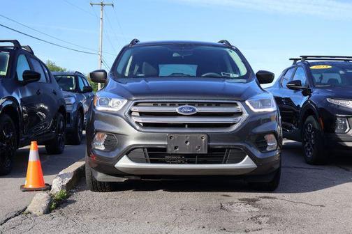 MAGNETIC METALLIC 2017 Ford Escape SE